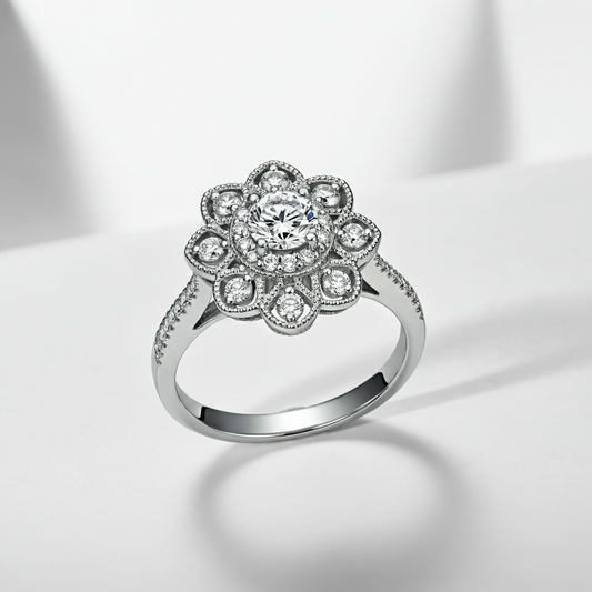 Brilliant flower diamond ring