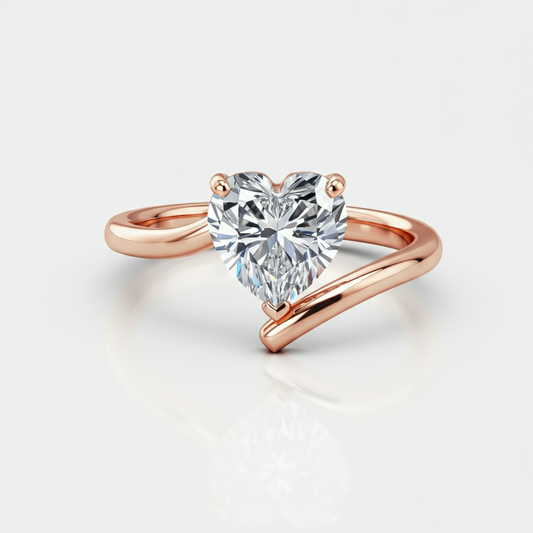 Heart diamond curve ring