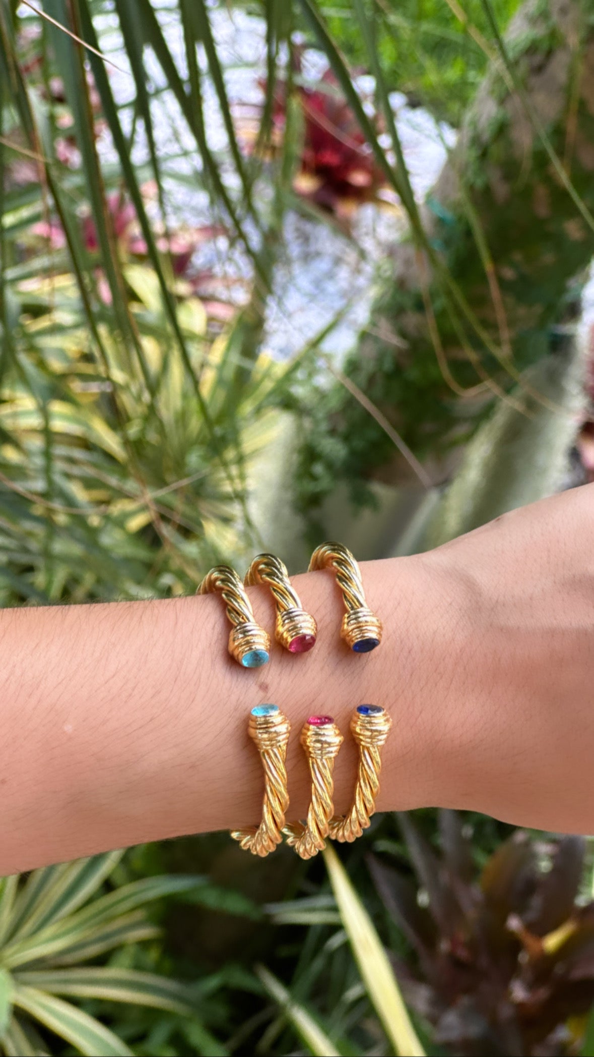 Lapis-lazuli bangle